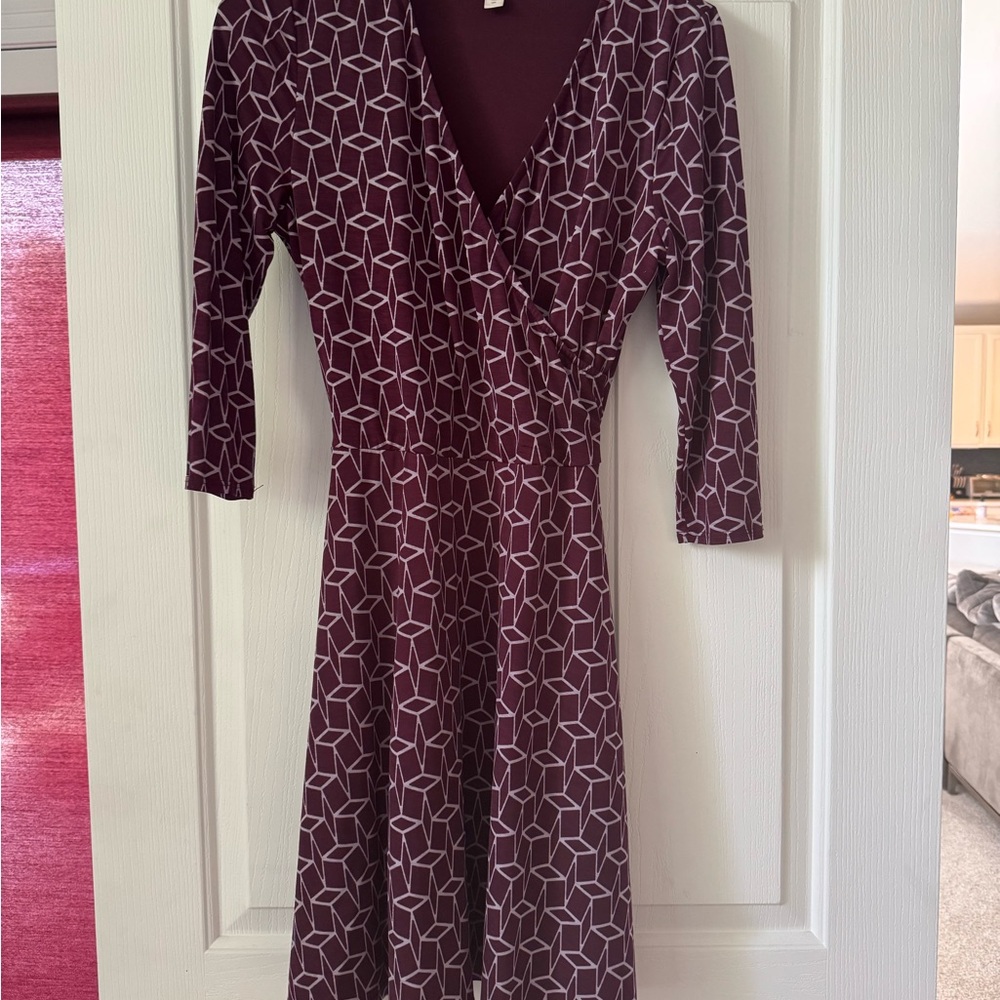 41 Hawthorn Plum Patterned Long Sleeve Dress